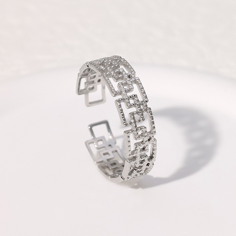 Geo Spark Adjustable Ring