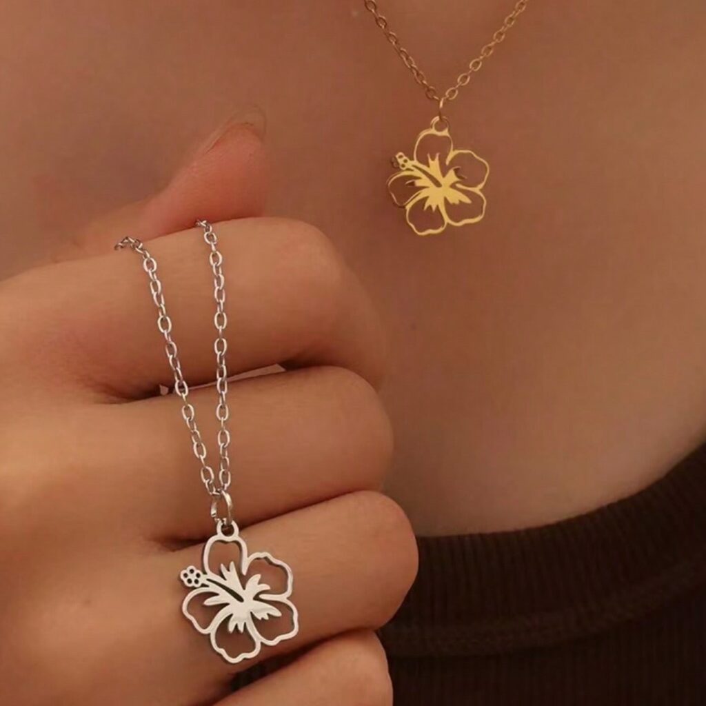 Hibiscus Bloom Necklace