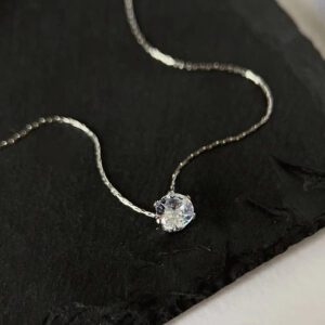 Luxe Shine Solitaire Necklace